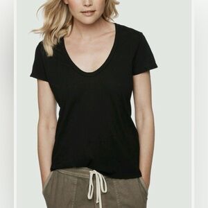 NWT James Perse Black Short Sleeve Tee Scoop Neck Size 4